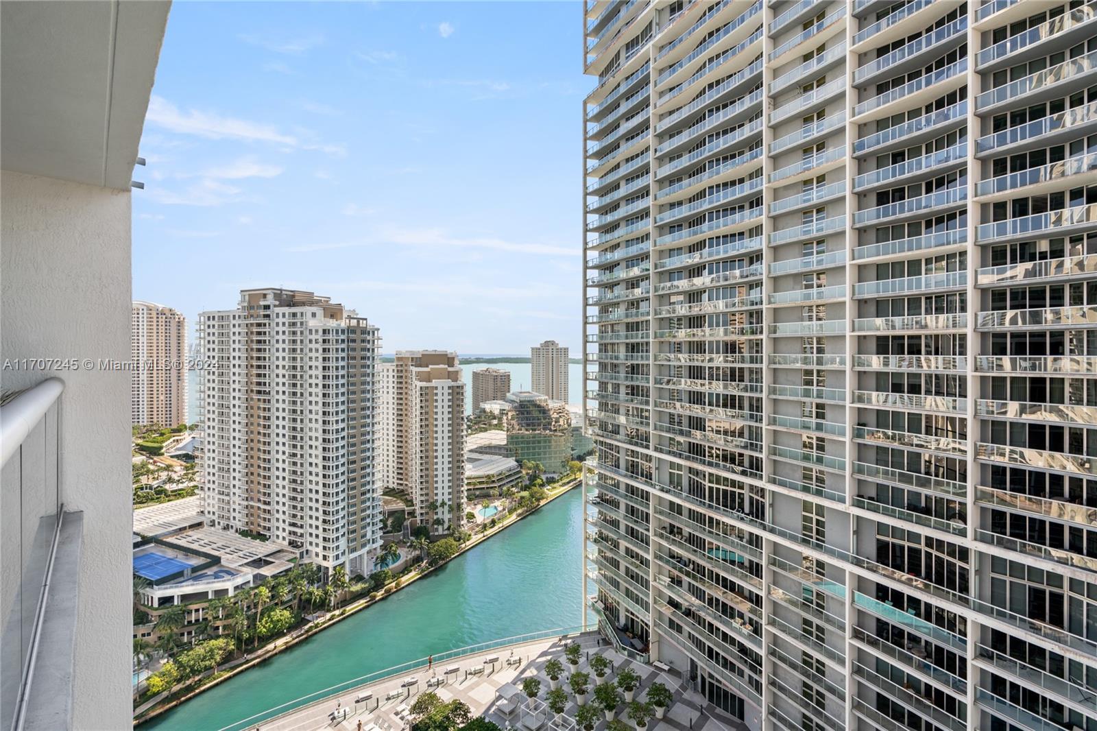 475 Brickell Ave #2711, Miami, Florida image 28