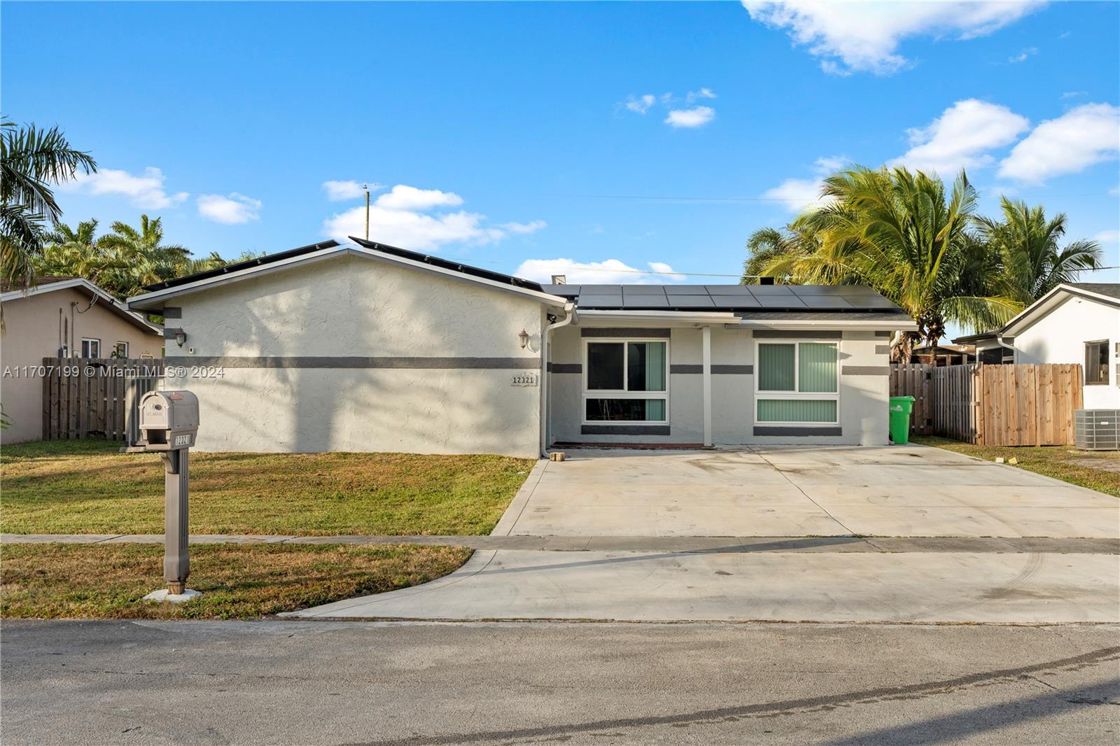 12321 NW 29th St, Sunrise, Florida image 1