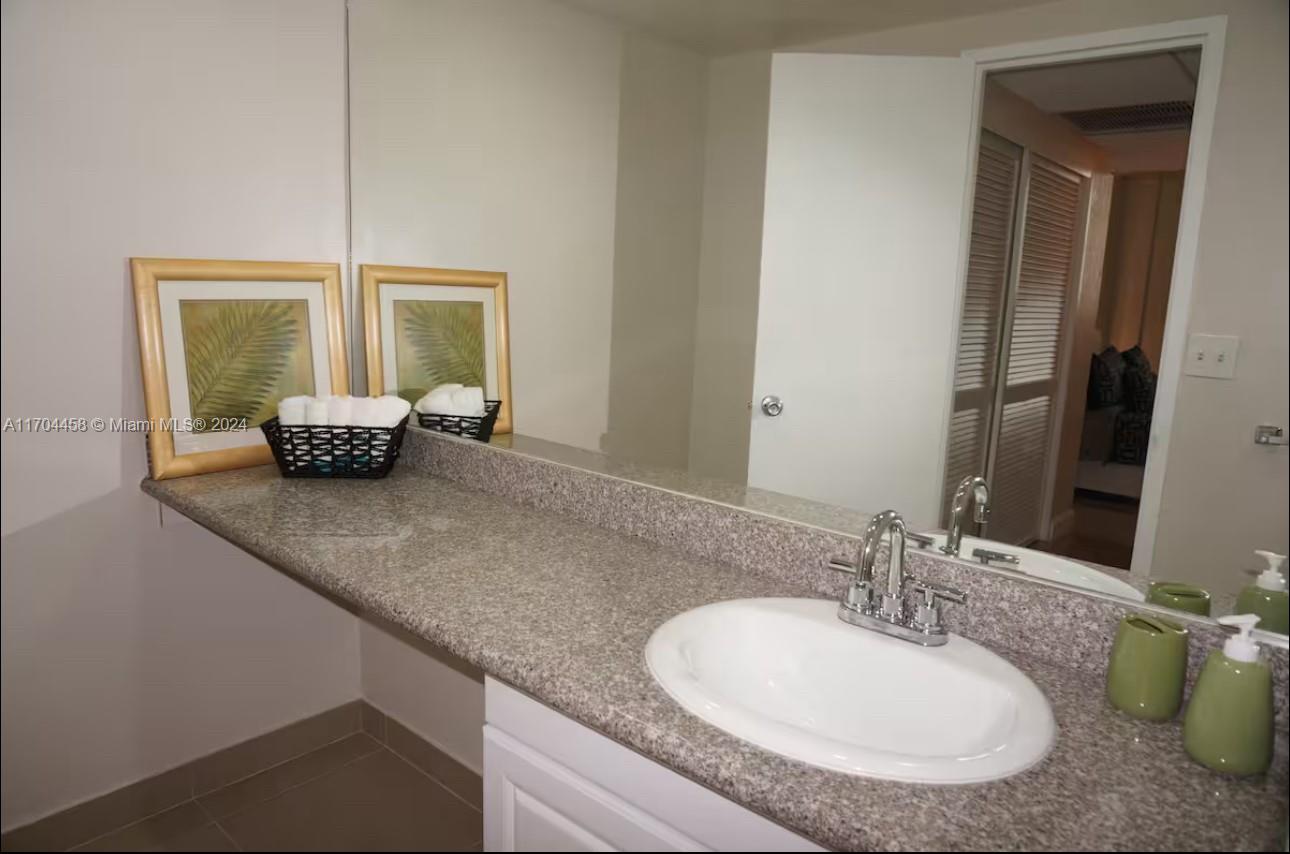 4001 S Ocean Dr #15H, Hollywood, Florida image 17