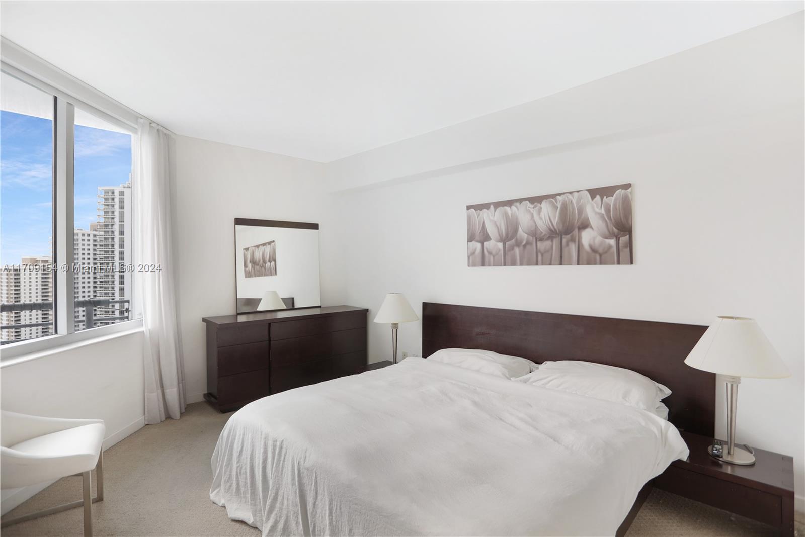 325 S Biscayne Blvd #2819, Miami FL 33131