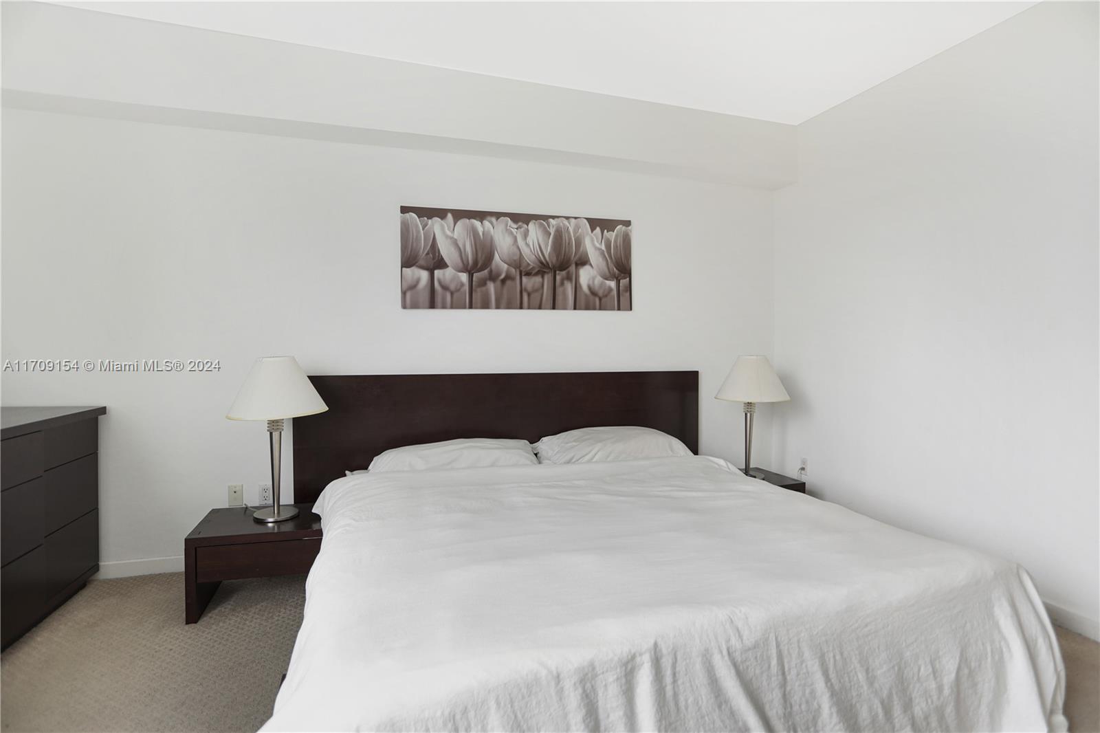 325 S Biscayne Blvd #2819, Miami FL 33131