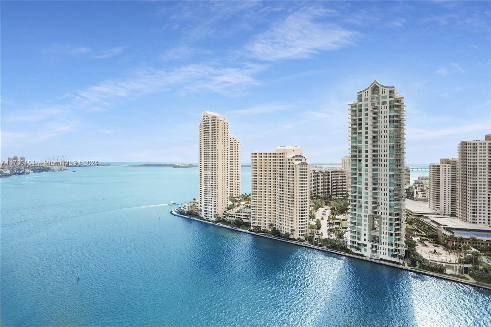 325 S Biscayne Blvd #2819, Miami FL 33131