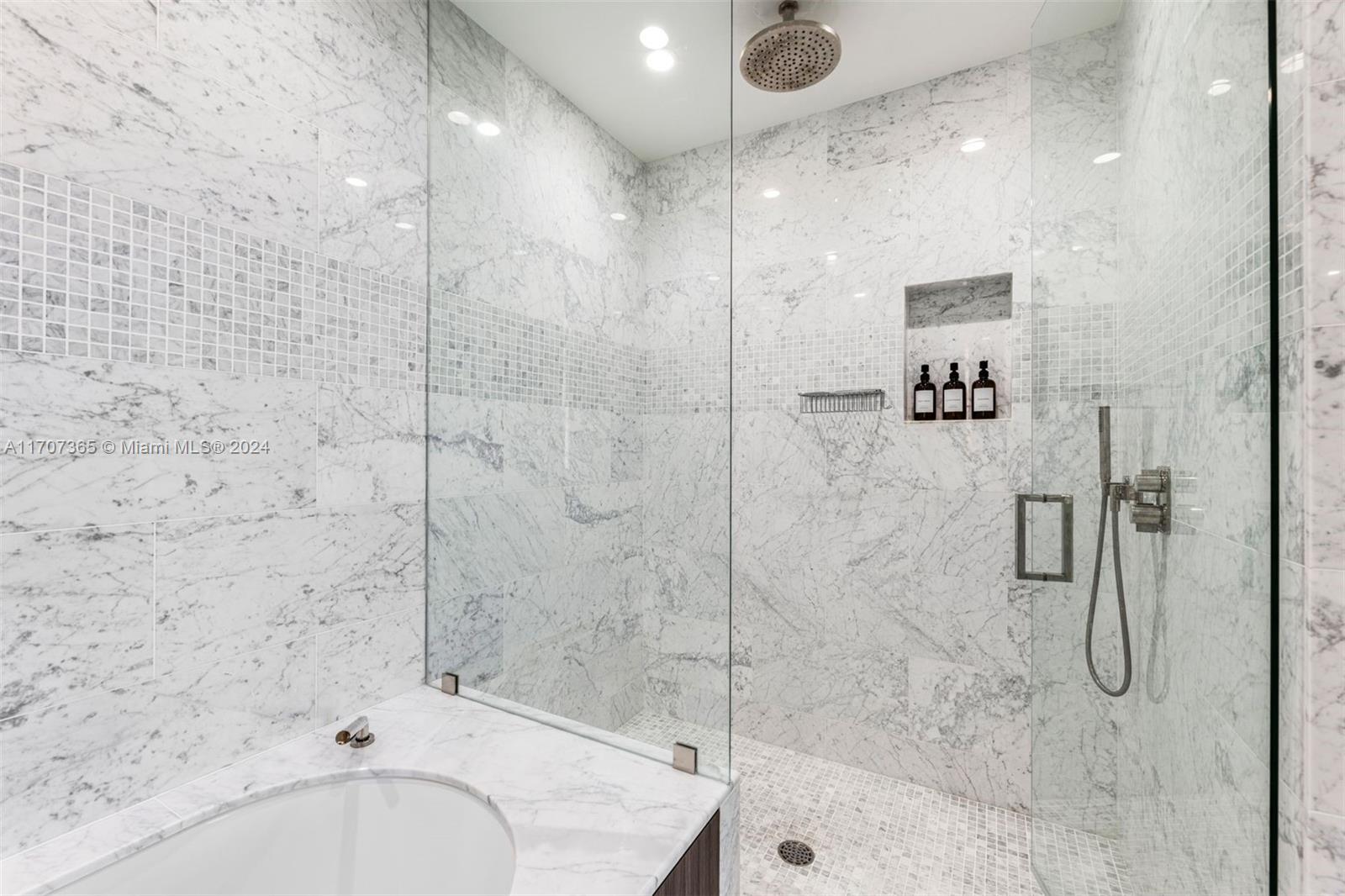 1000 Brickell Plz #PH5003, Miami FL 33131