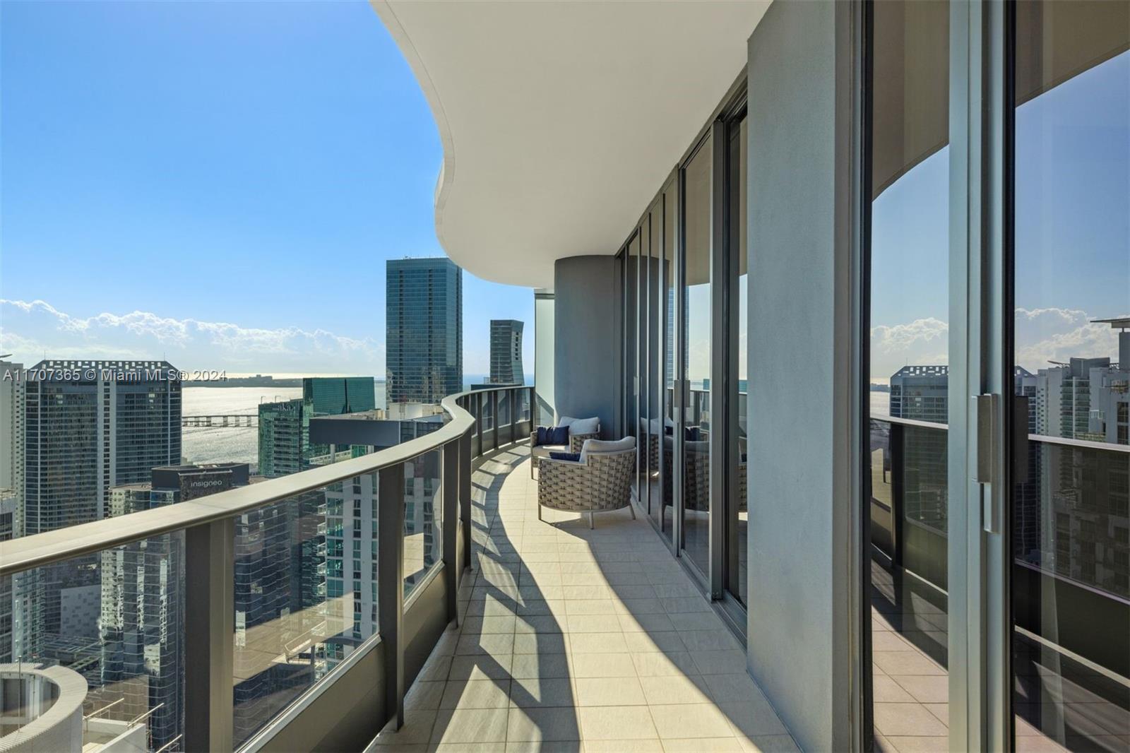 1000 Brickell Plz #PH5003, Miami FL 33131