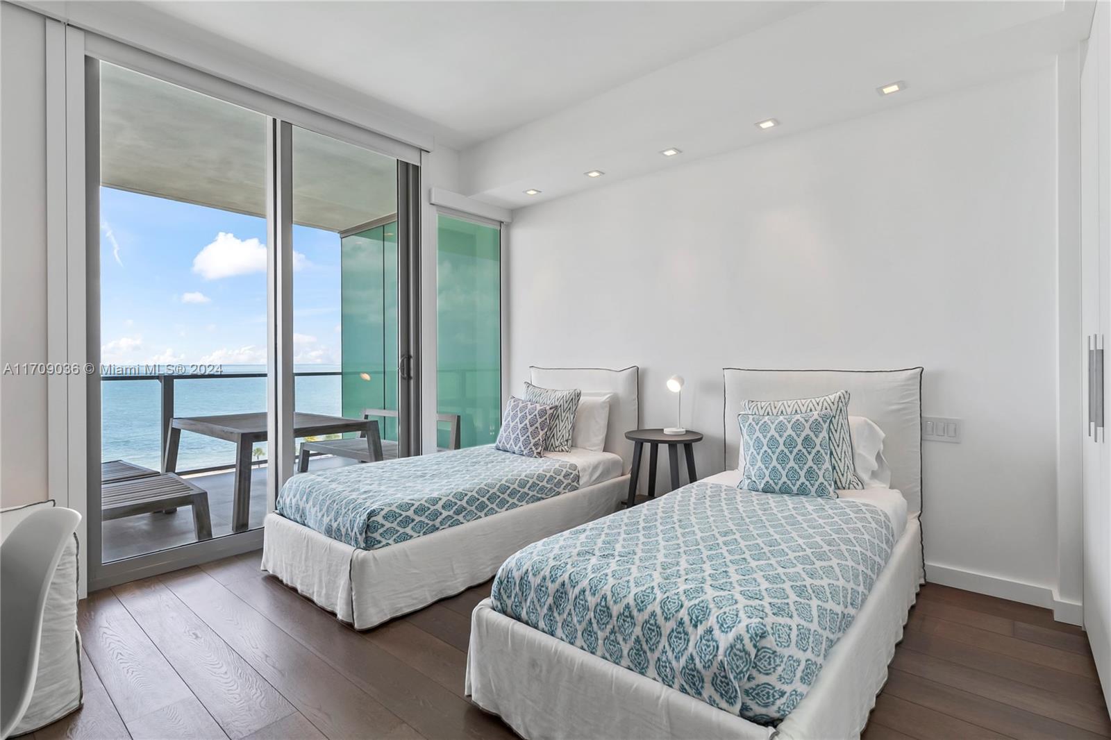 360 Ocean Dr #704S, Key Biscayne, Florida image 32