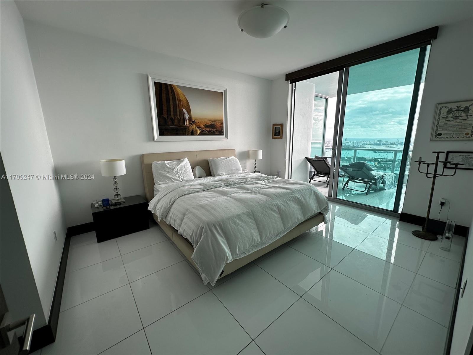 900 Biscayne Blvd #5609, Miami FL 33132