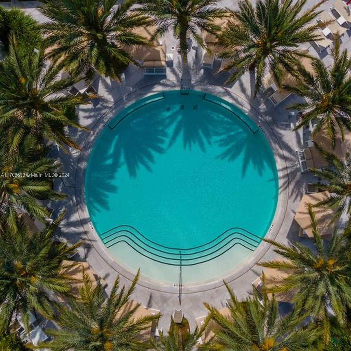 450 Alton Rd #1006, Miami Beach FL 33139