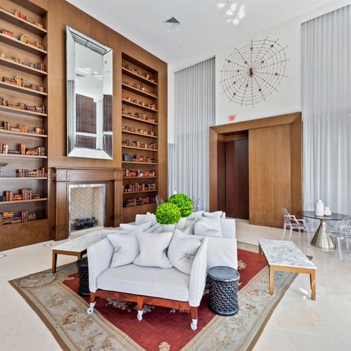 450 Alton Rd #1006, Miami Beach FL 33139