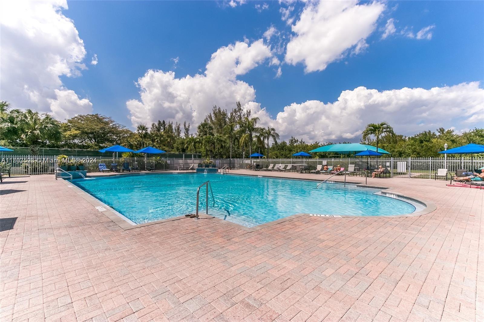 1115 Buttonwood Ln #1115, Hollywood, Florida image 30