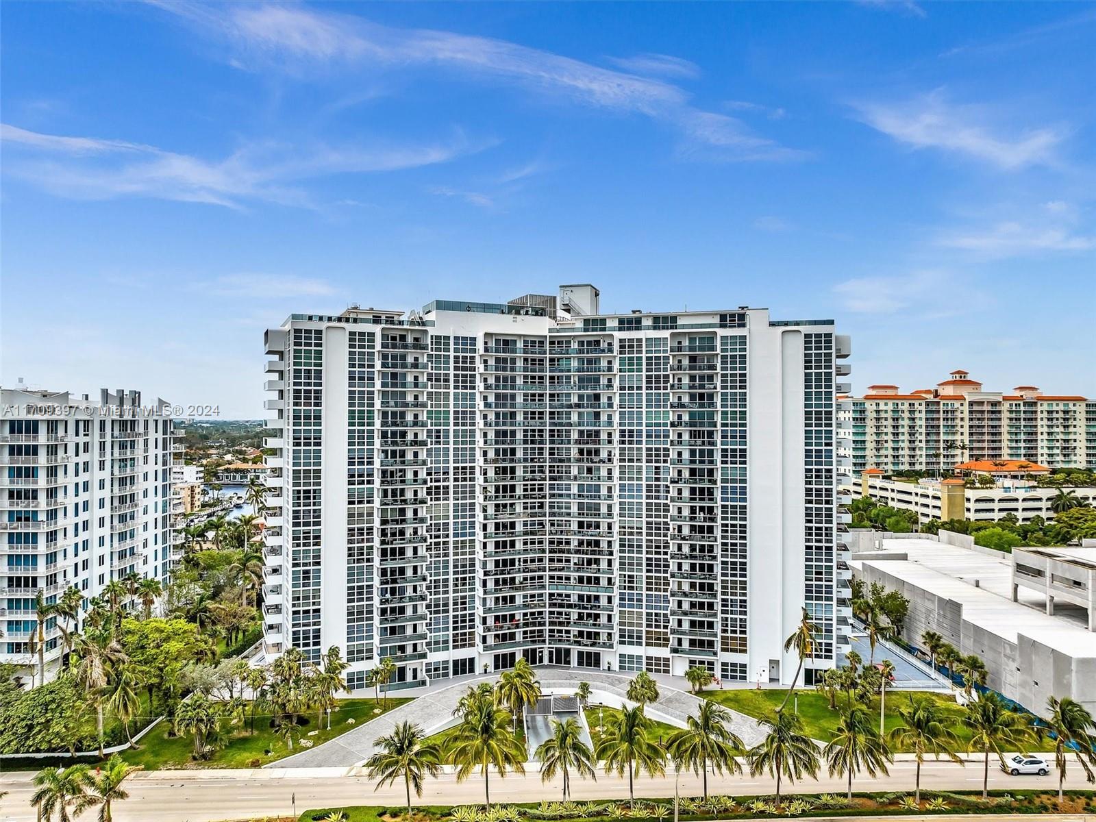 Residential, Sunny Isles Beach, Florida image 2