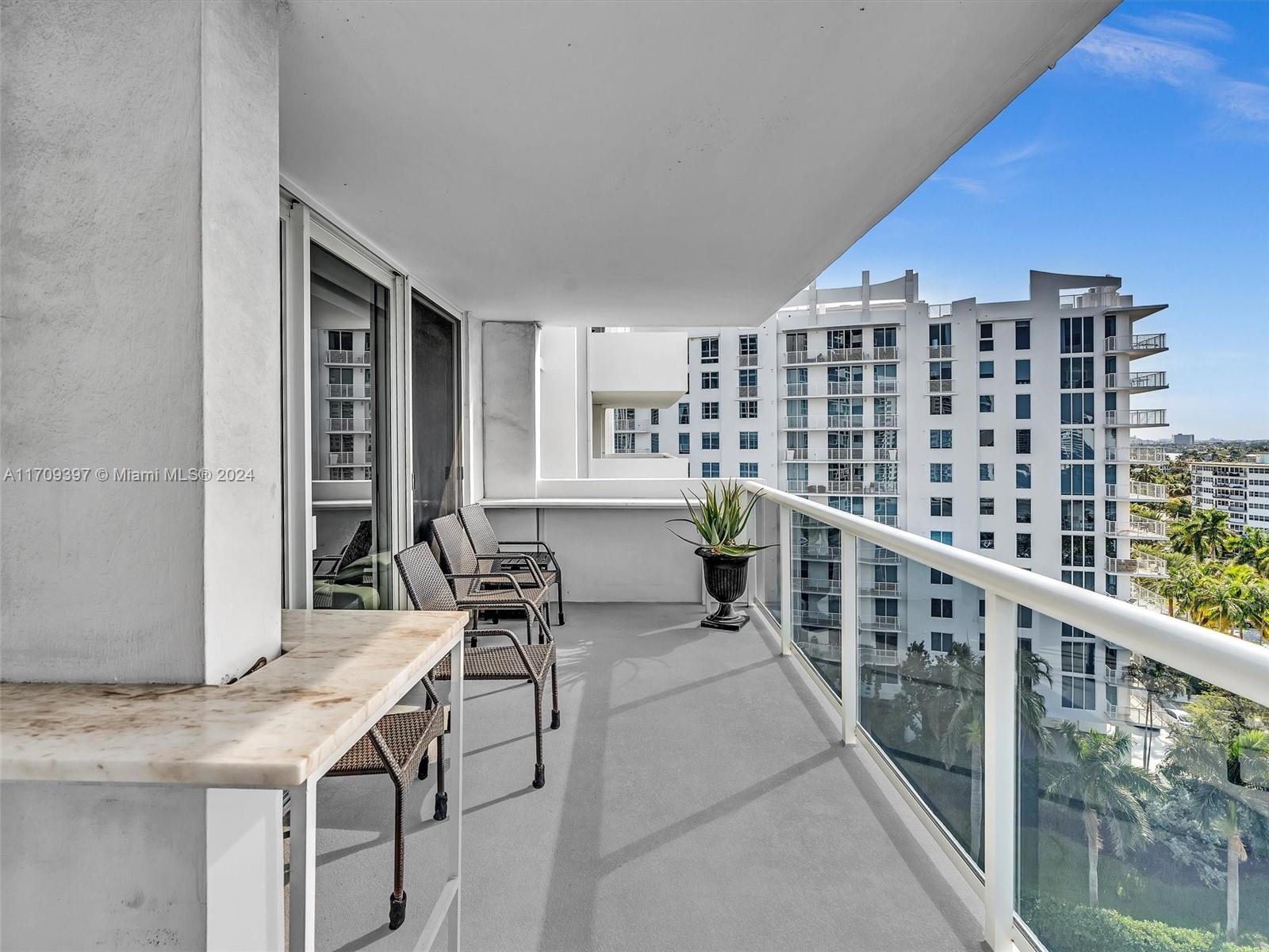 Residential, Sunny Isles Beach, Florida image 32