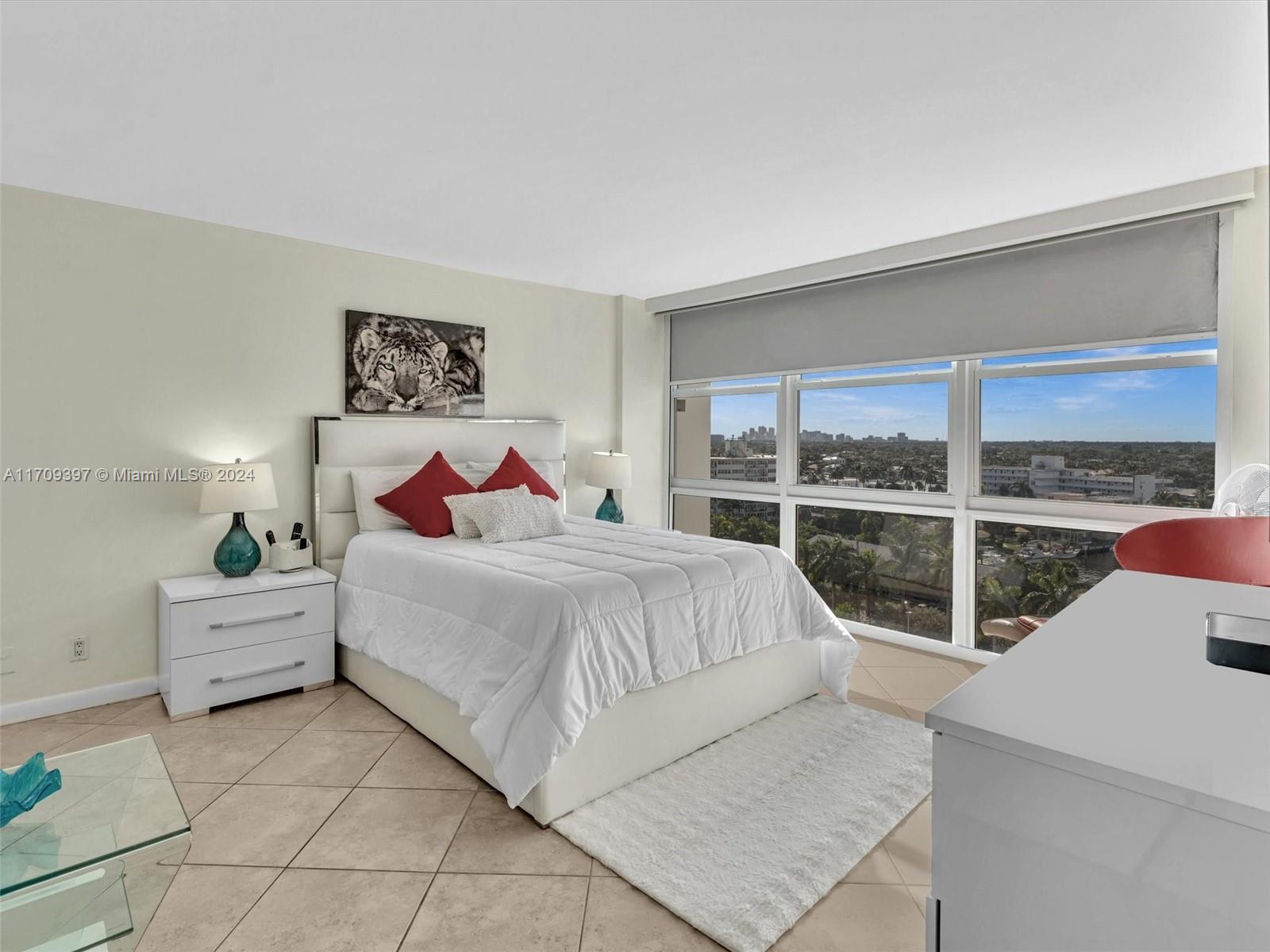 Residential, Sunny Isles Beach, Florida image 38