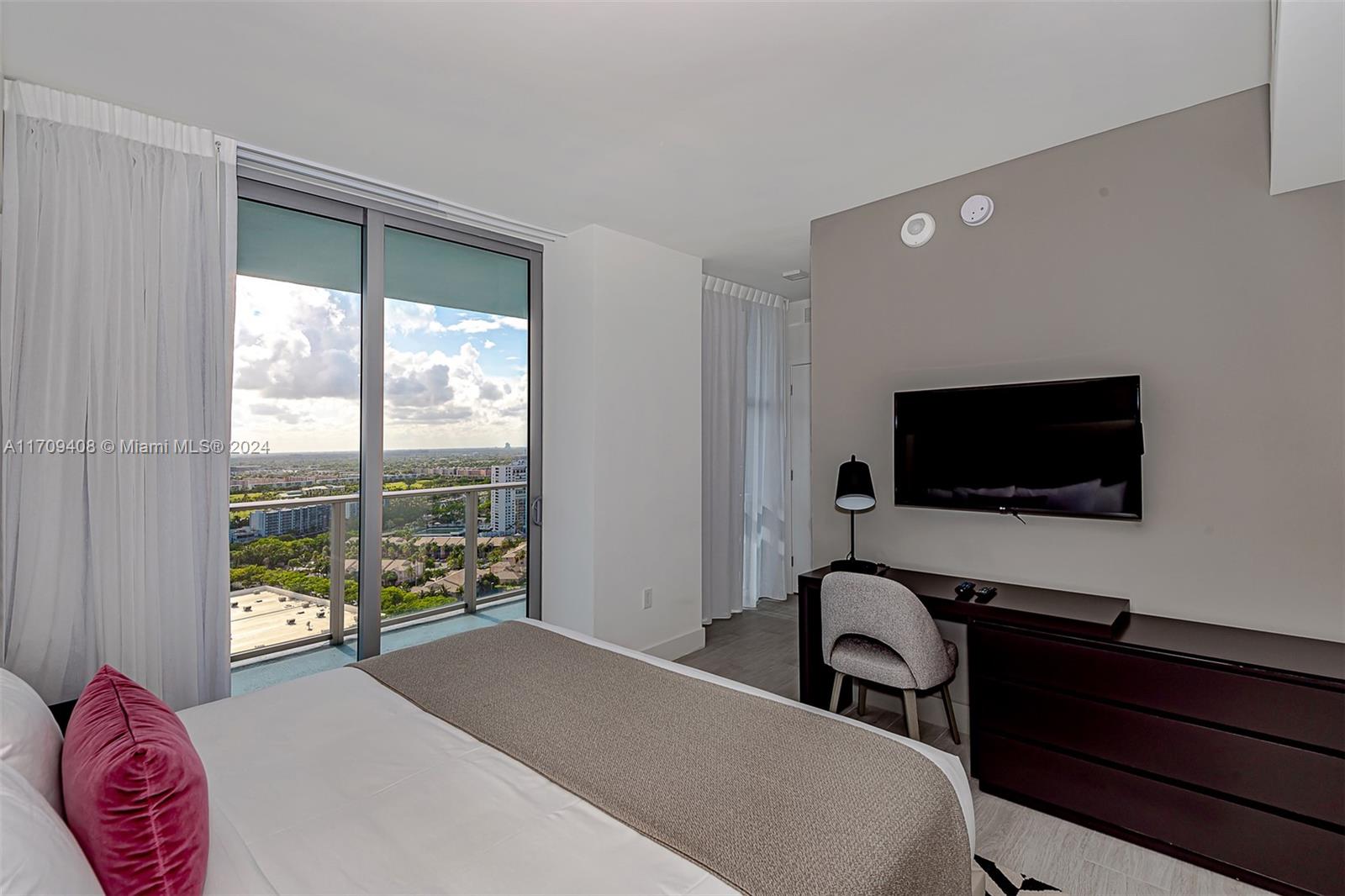 4010 S Ocean Drive #R2404, Hollywood, Florida image 15