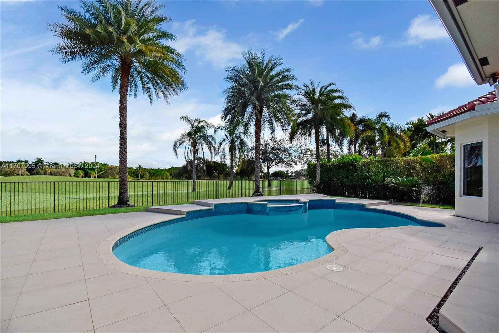 2445 Provence Cir, Weston, Florida image 7