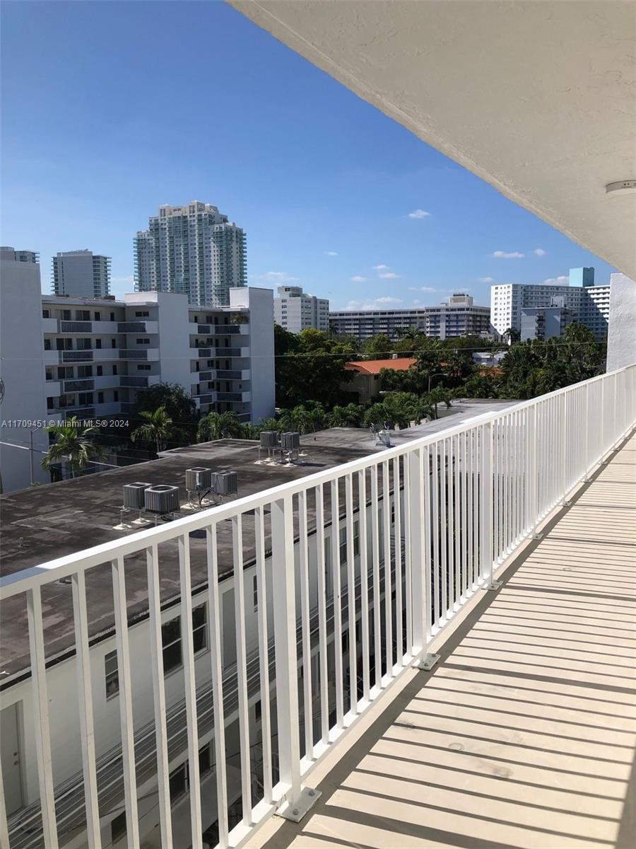 910 Michigan Ave #506, Miami Beach, Florida image 10