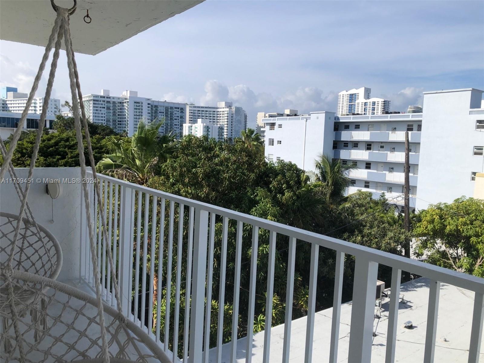 910 Michigan Ave #506, Miami Beach, Florida image 17