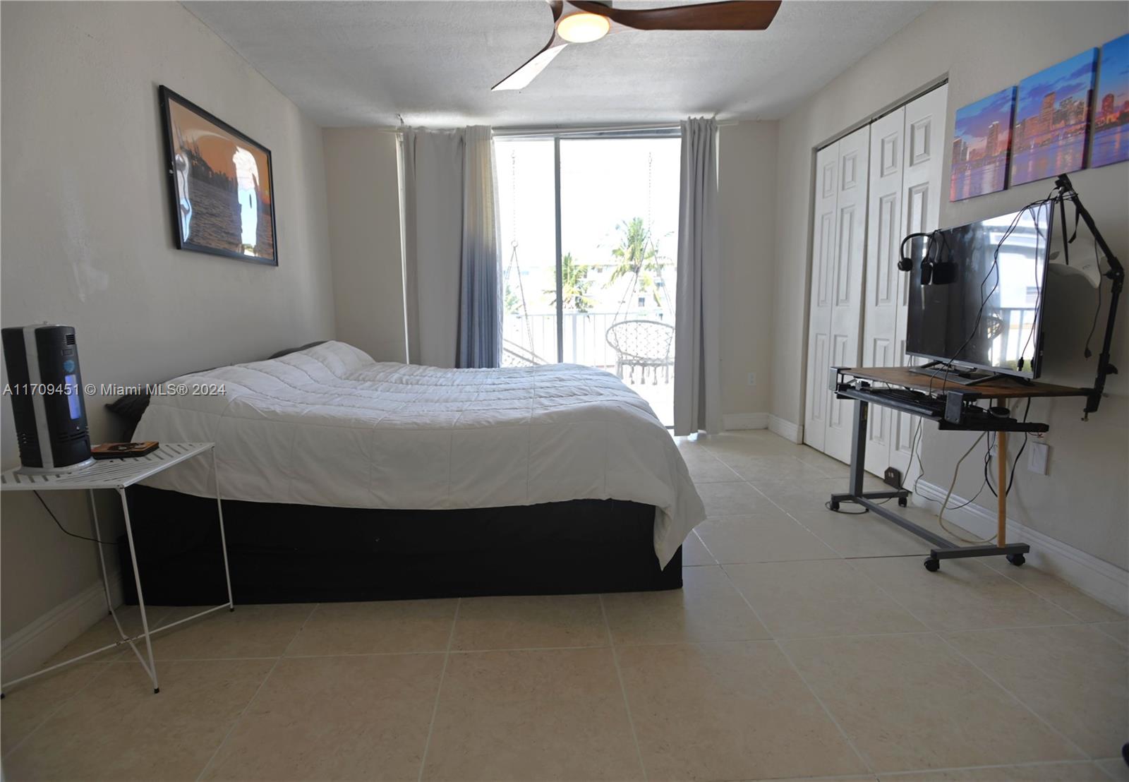 910 Michigan Ave #506, Miami Beach, Florida image 6