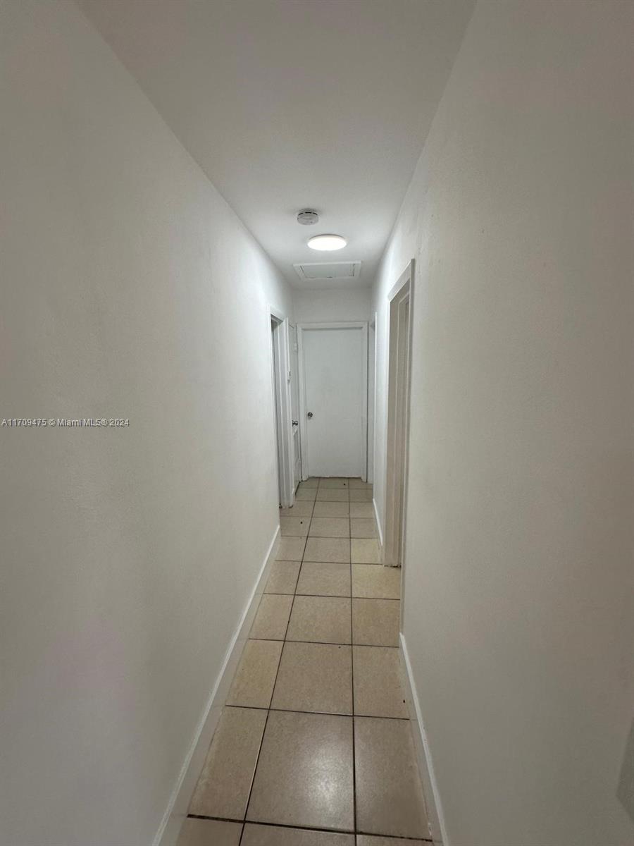 940 NW 34th Way, Lauderhill, Florida image 9