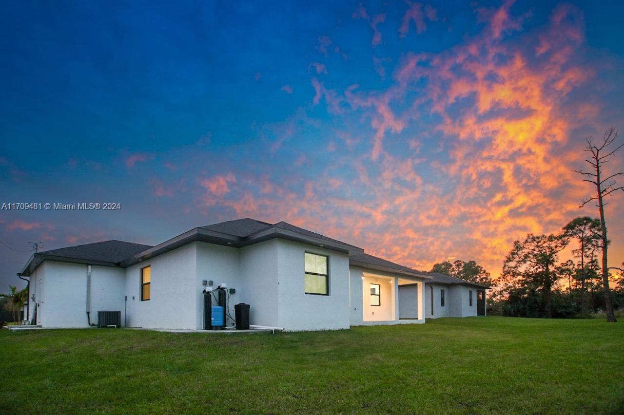 2702 SW 53rd, Lehigh Acres, Florida image 12