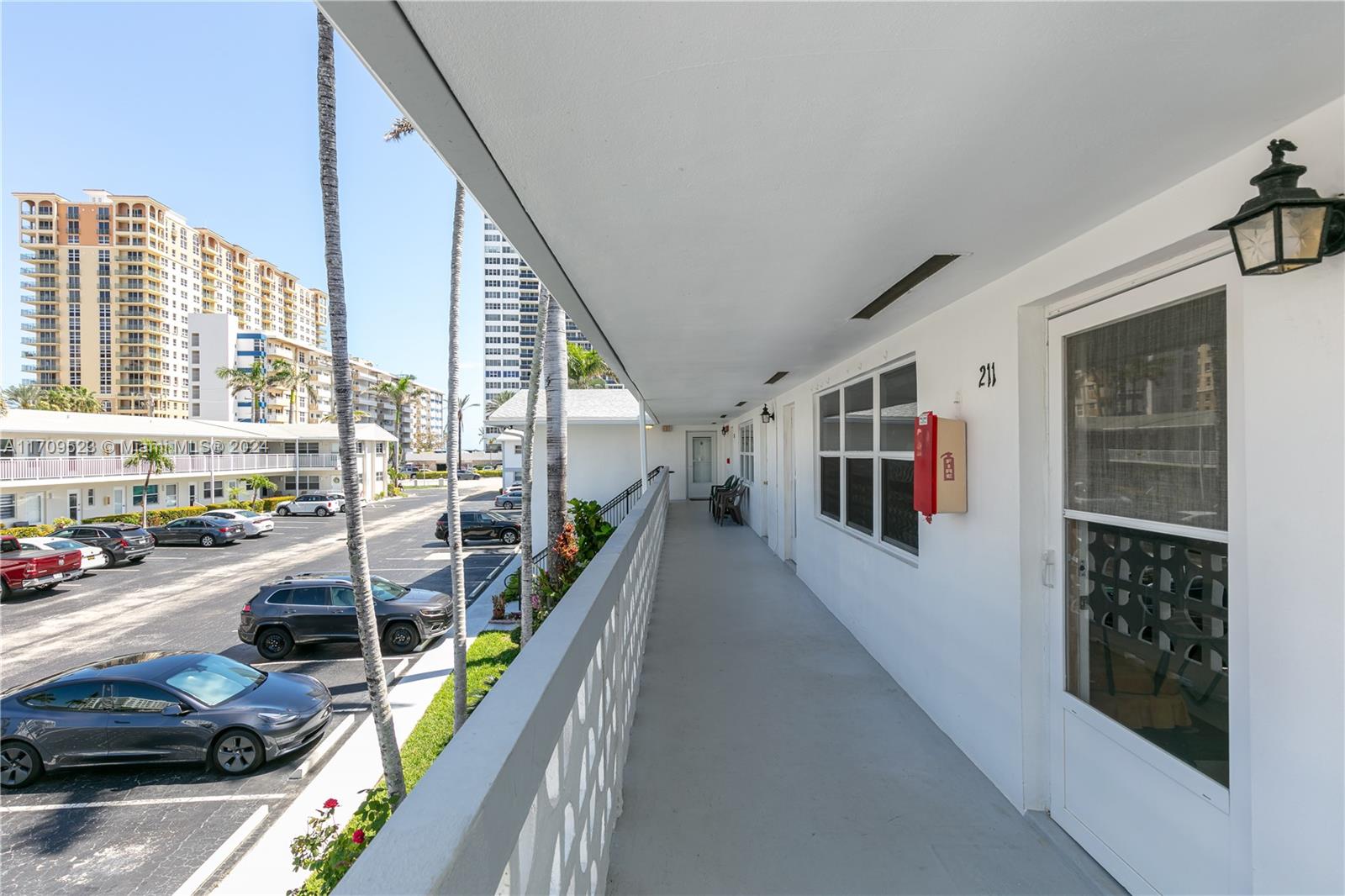 3131 S Ocean Dr #211, Hallandale Beach, Florida image 22