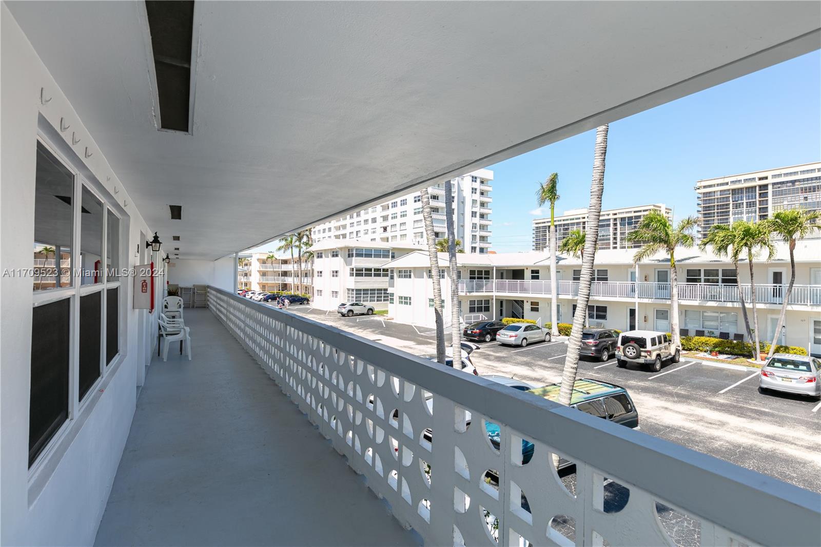 3131 S Ocean Dr #211, Hallandale Beach, Florida image 23