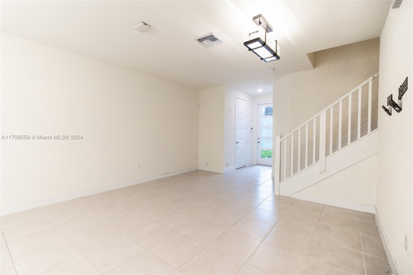 15824 NW 91st Ct #15824, Miami Lakes, Florida image 7