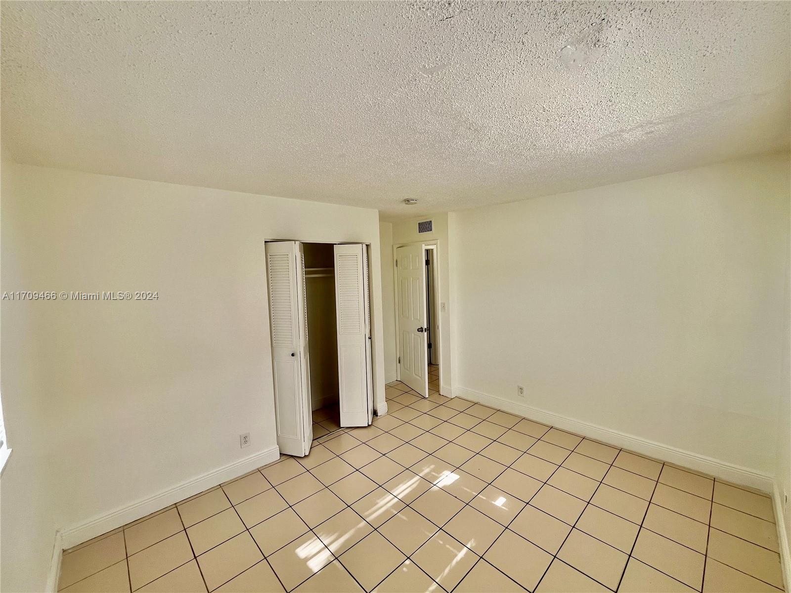 241 SE 9th Ave #204, Pompano Beach, Florida image 15