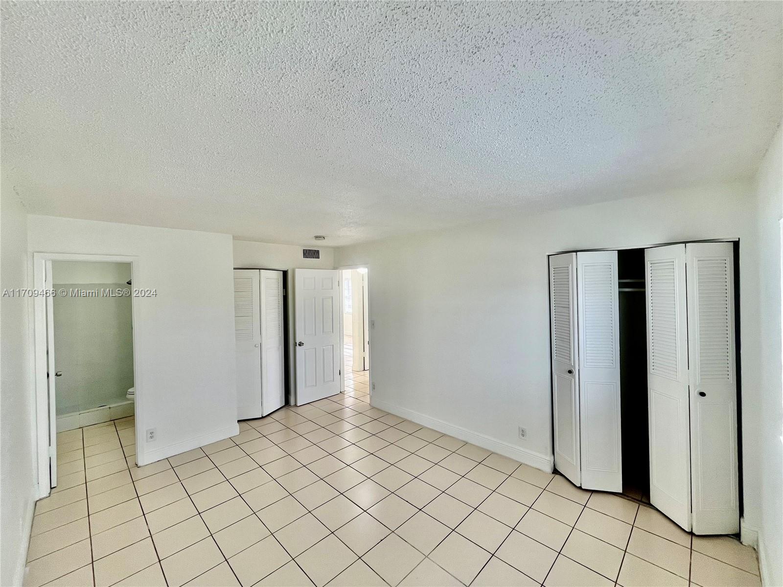 241 SE 9th Ave #204, Pompano Beach, Florida image 17