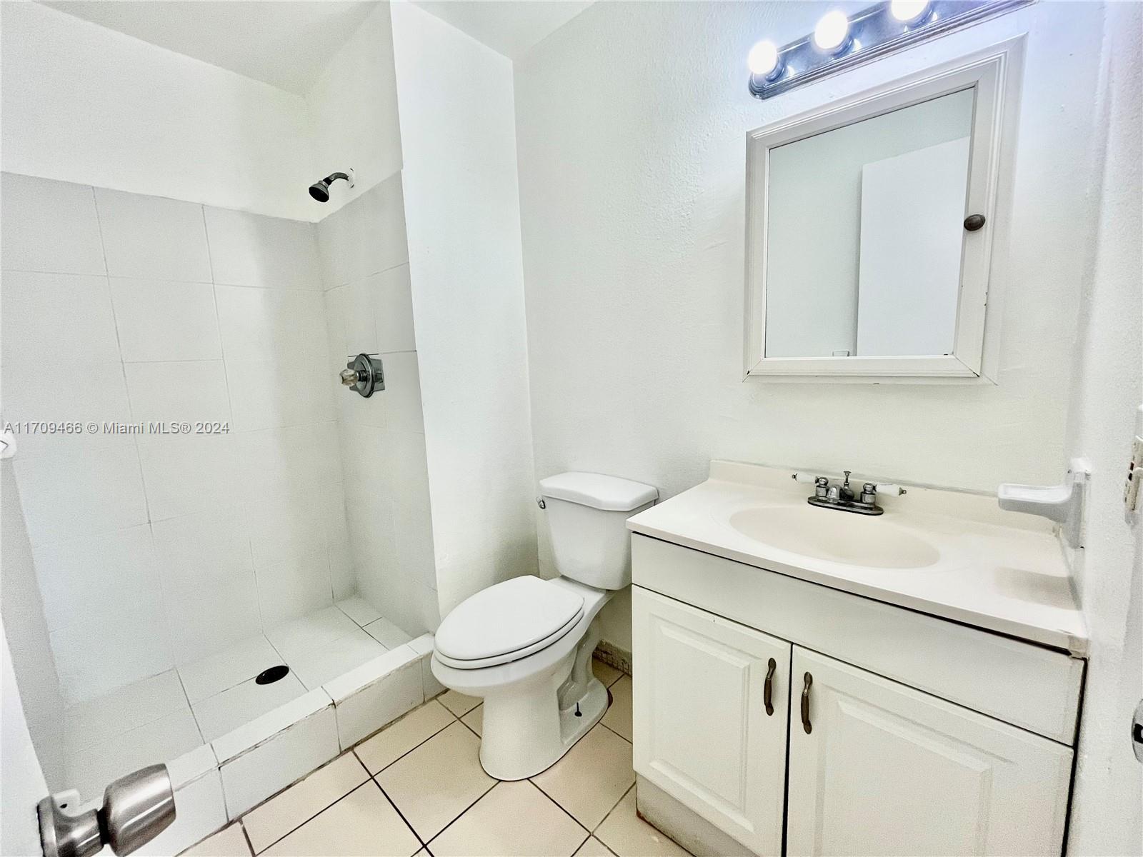 241 SE 9th Ave #204, Pompano Beach, Florida image 21