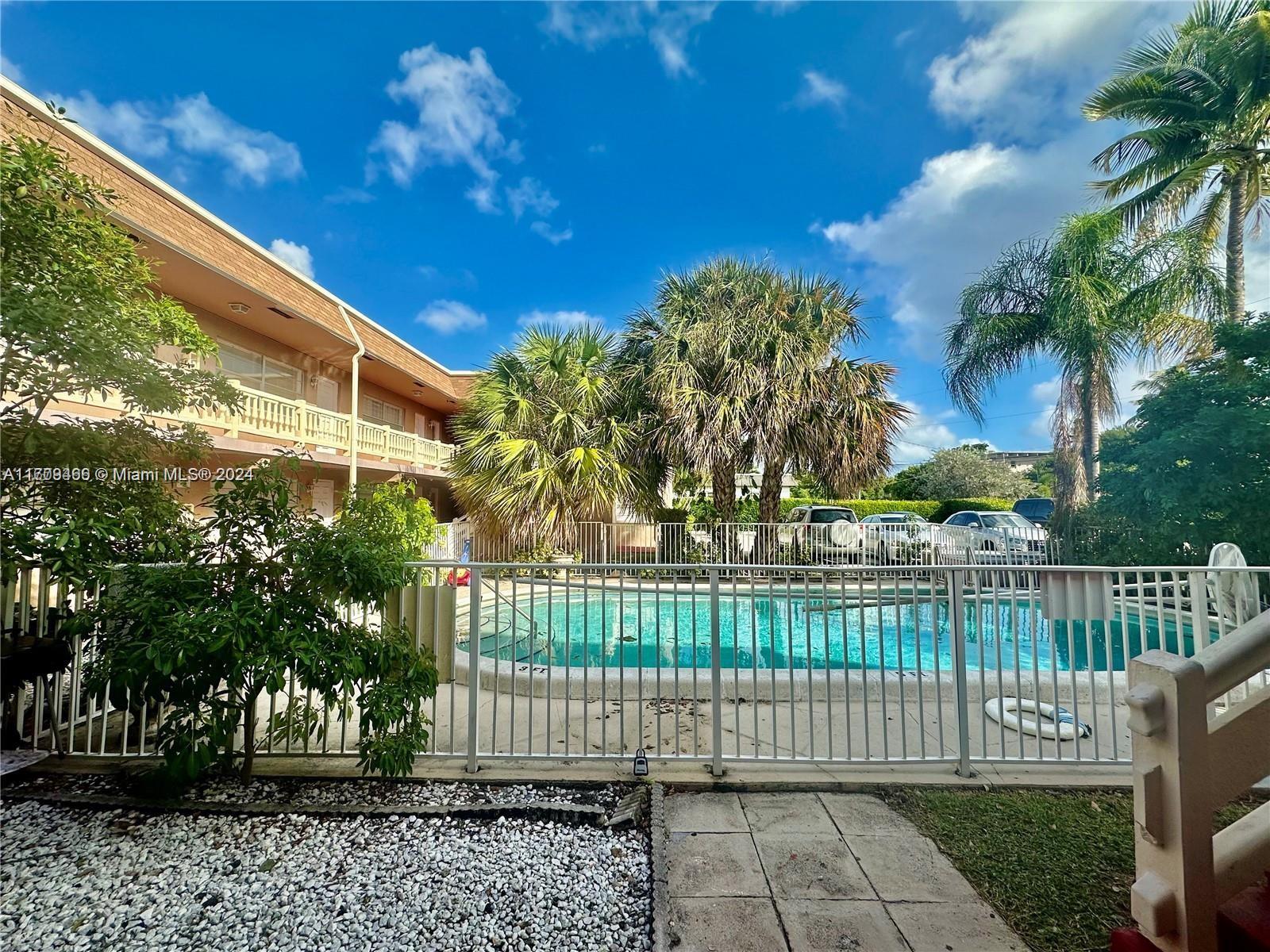 241 SE 9th Ave #204, Pompano Beach, Florida image 24