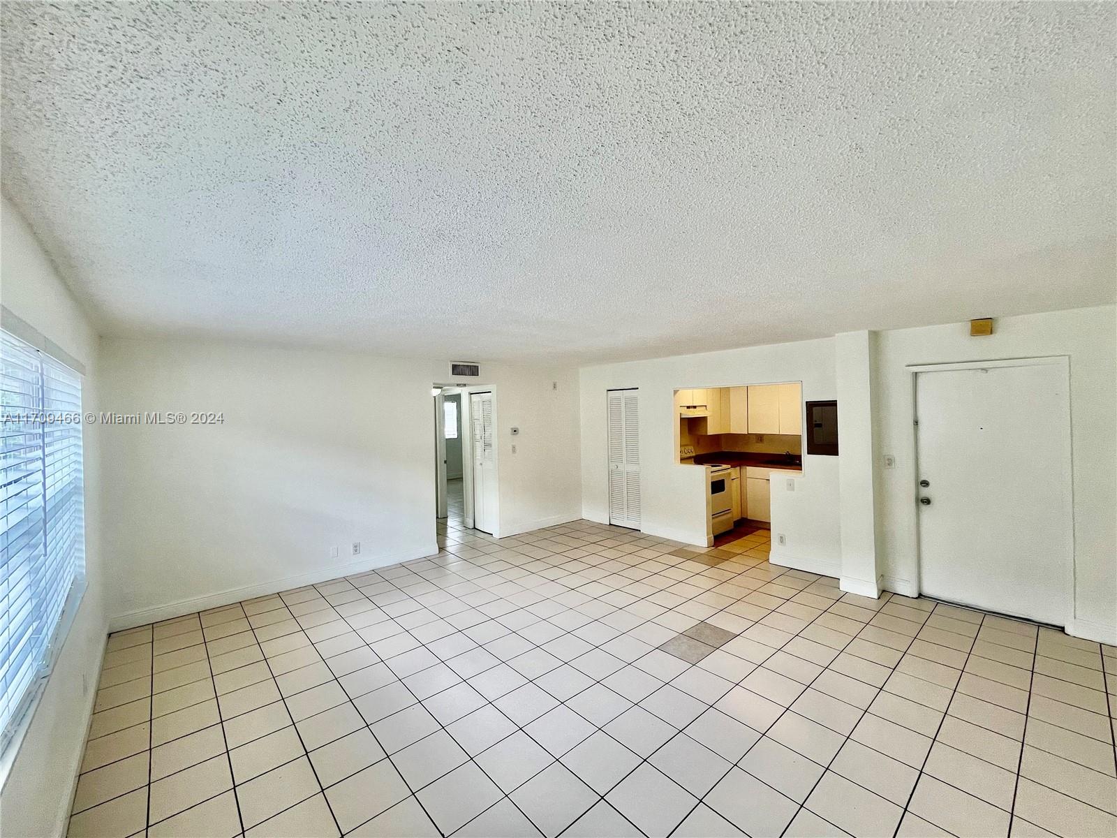 241 SE 9th Ave #204, Pompano Beach, Florida image 6