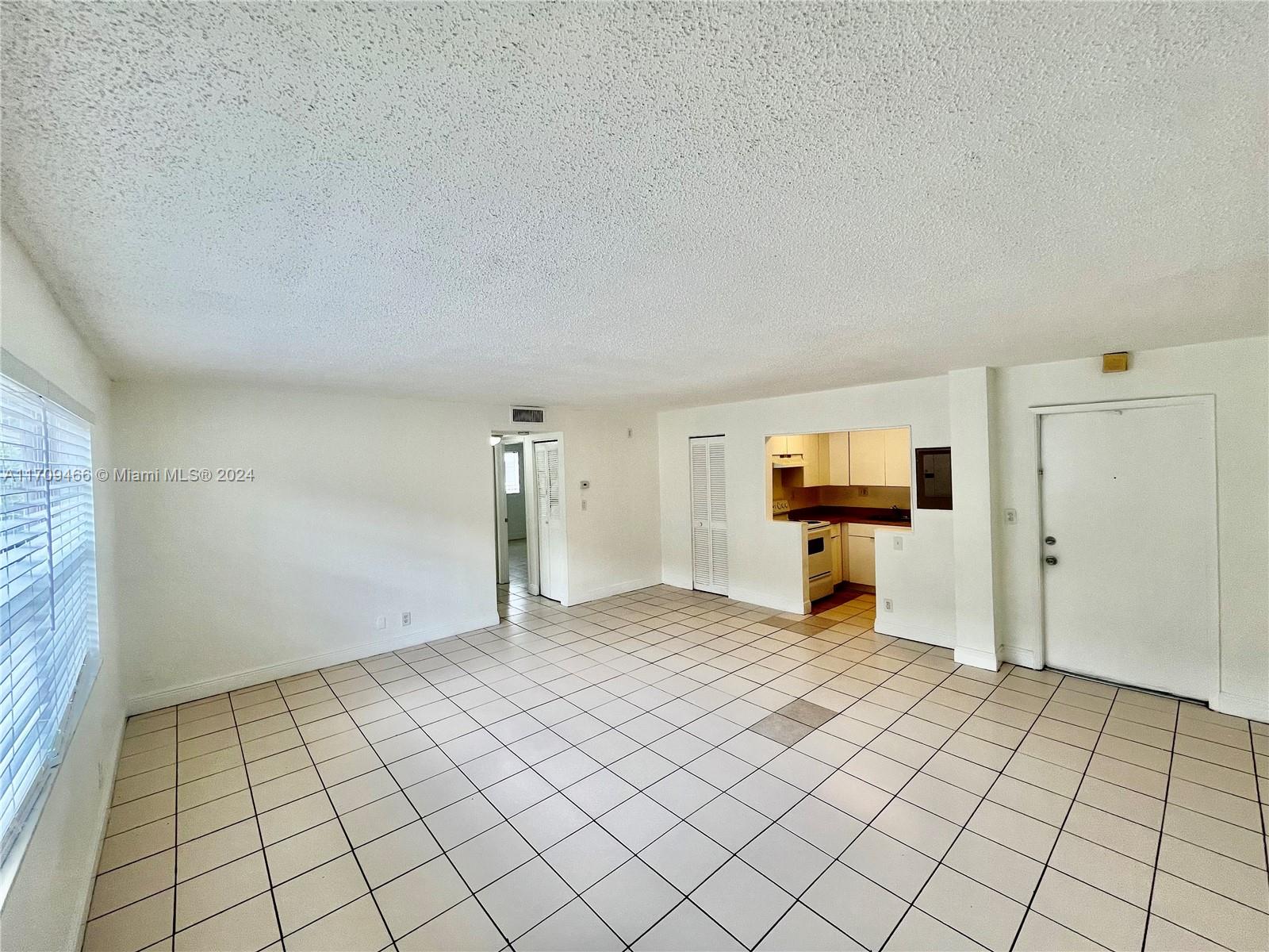 241 SE 9th Ave #204, Pompano Beach, Florida image 7