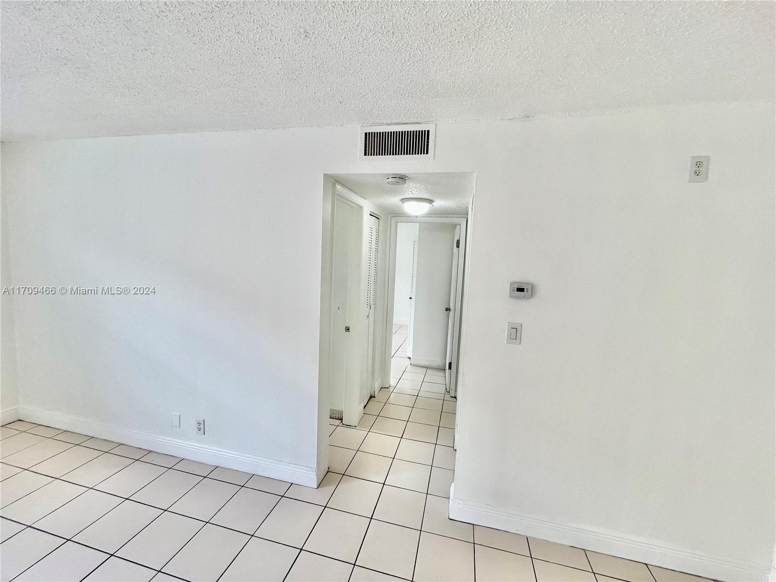 241 SE 9th Ave #204, Pompano Beach, Florida image 9