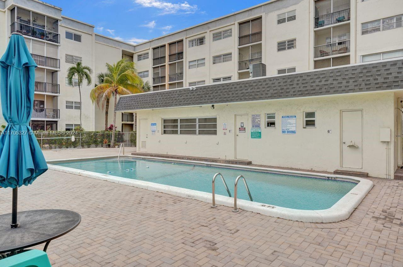 220 SW 9th Ave #307, Hallandale Beach, Florida image 41