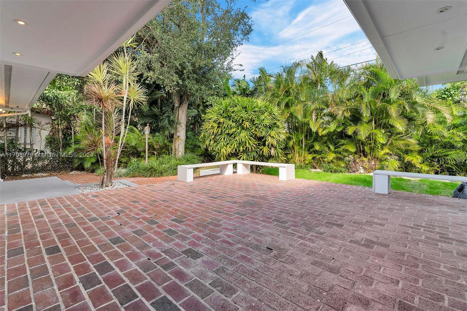 1431 Ancona Ave, Coral Gables, Florida image 34