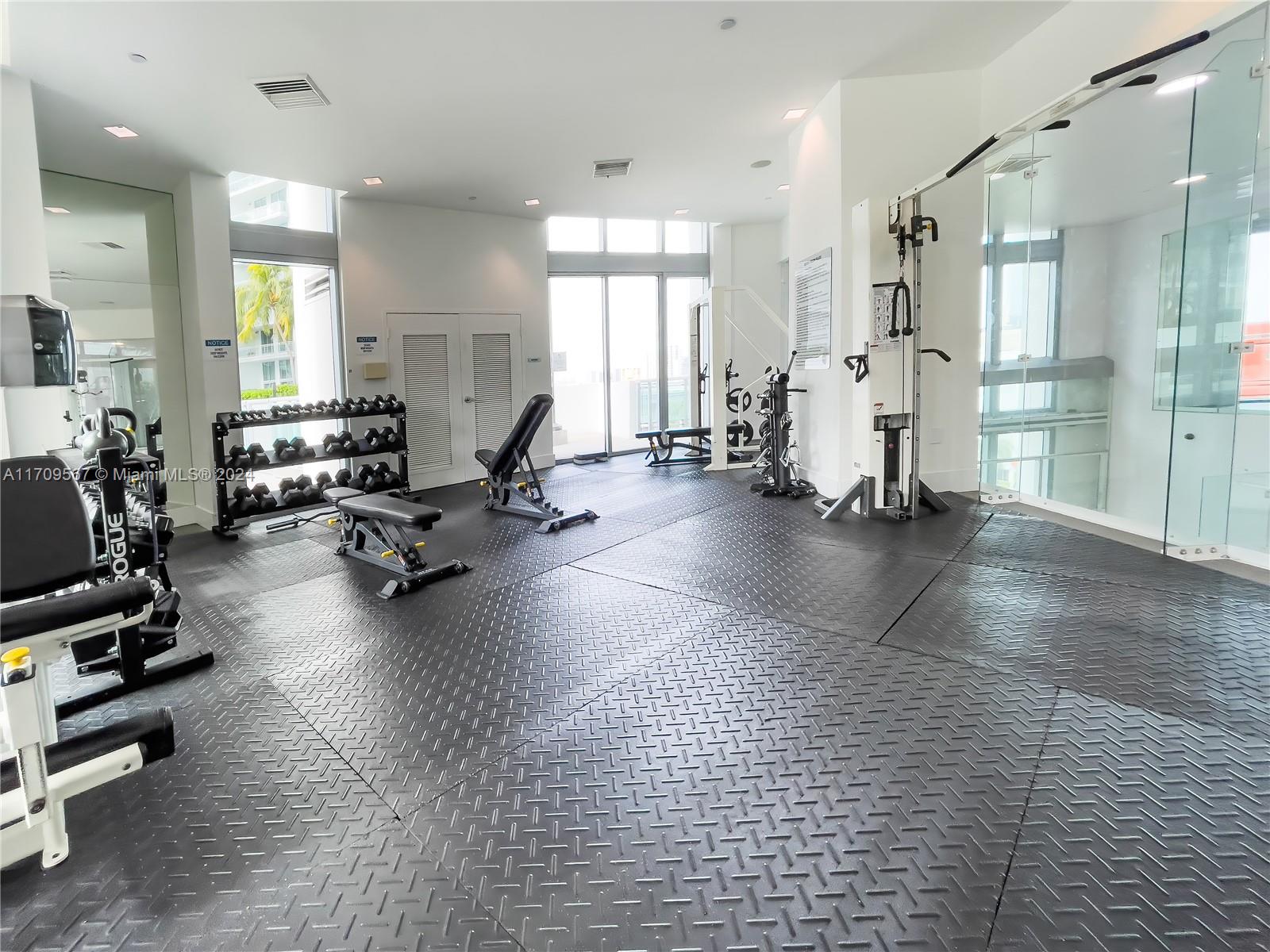 350 S Miami Ave #3208, Miami FL 33130