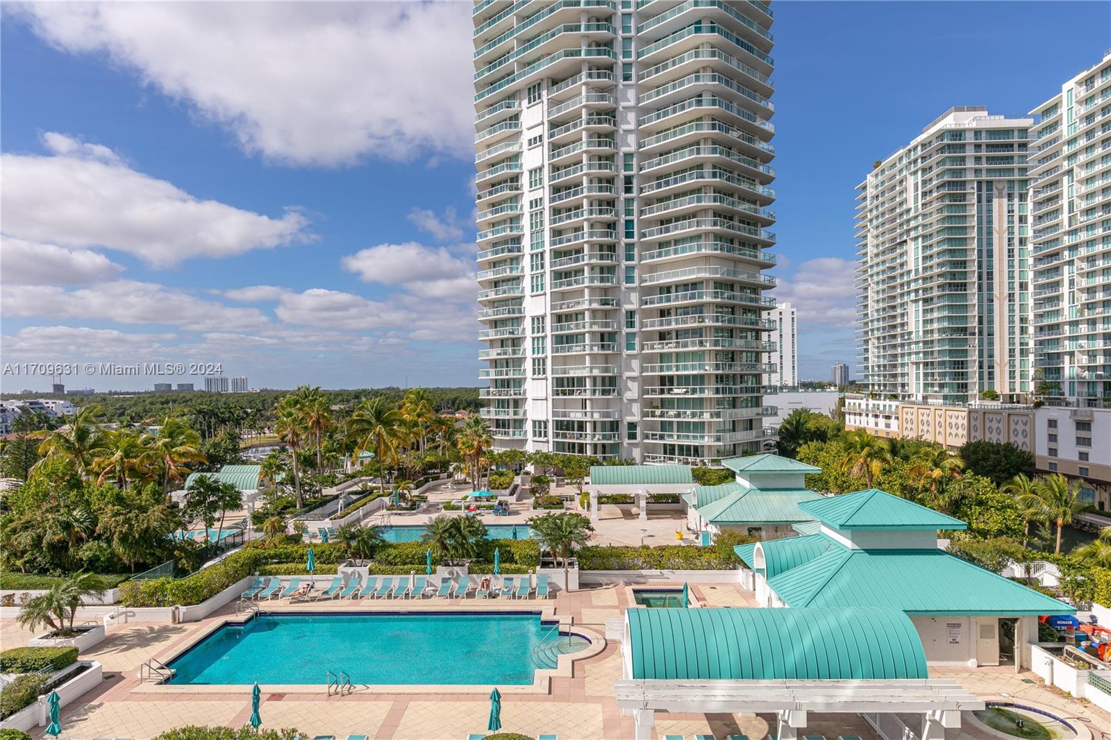 16400 Collins Ave #745, Sunny Isles Beach, Florida image 4