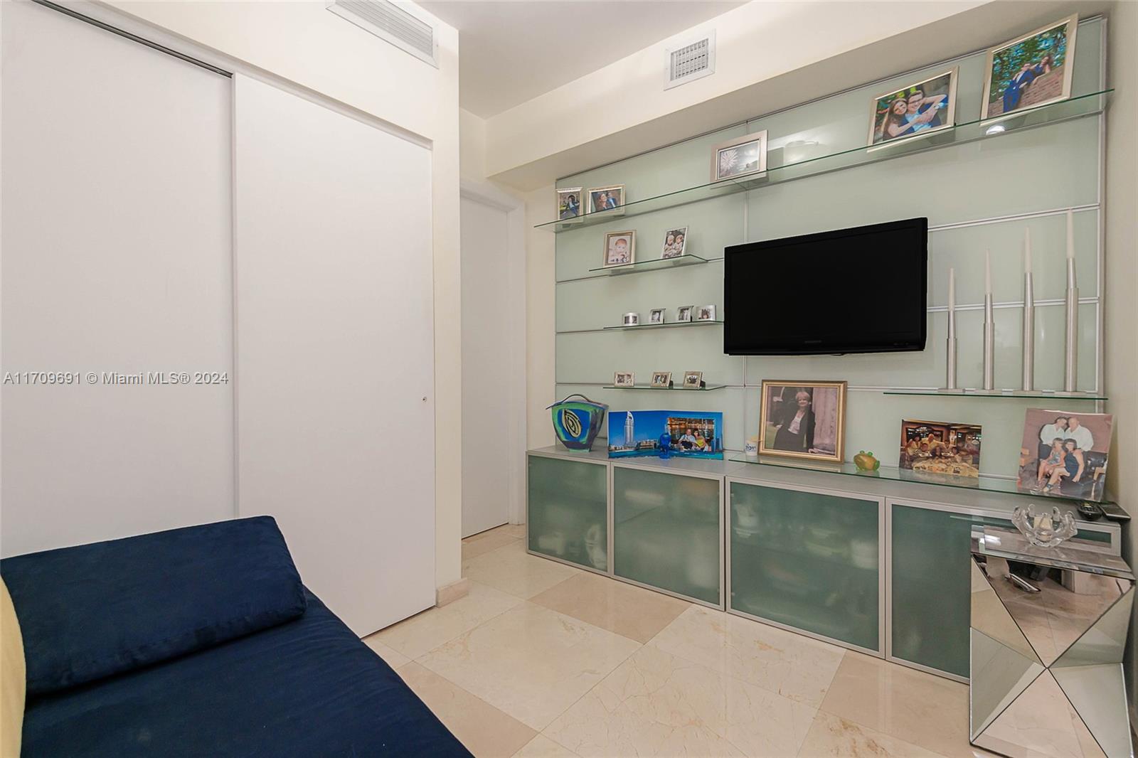 1800 S Ocean Dr #3706, Hallandale Beach, Florida image 24