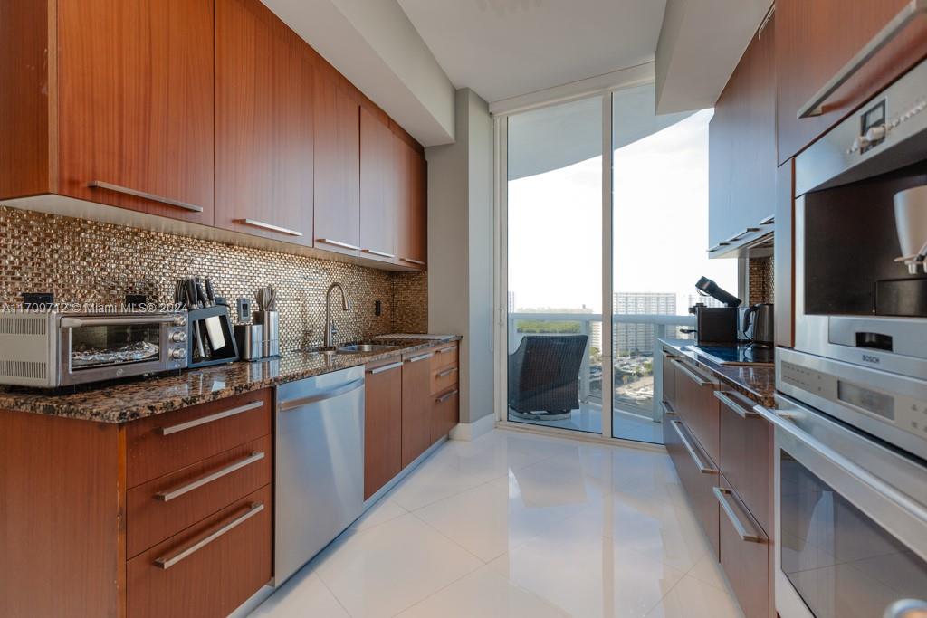 15901 Collins Ave #1505, Sunny Isles Beach, Florida image 25