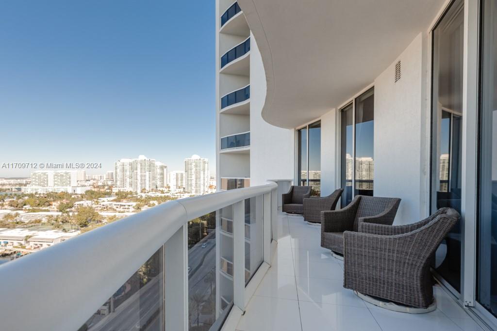 15901 Collins Ave #1505, Sunny Isles Beach, Florida image 4