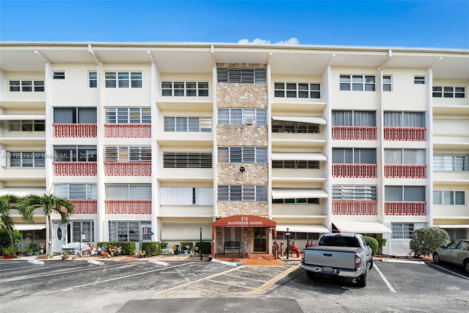 215 SE 3rd Ave #501C, Hallandale Beach, Florida image 29