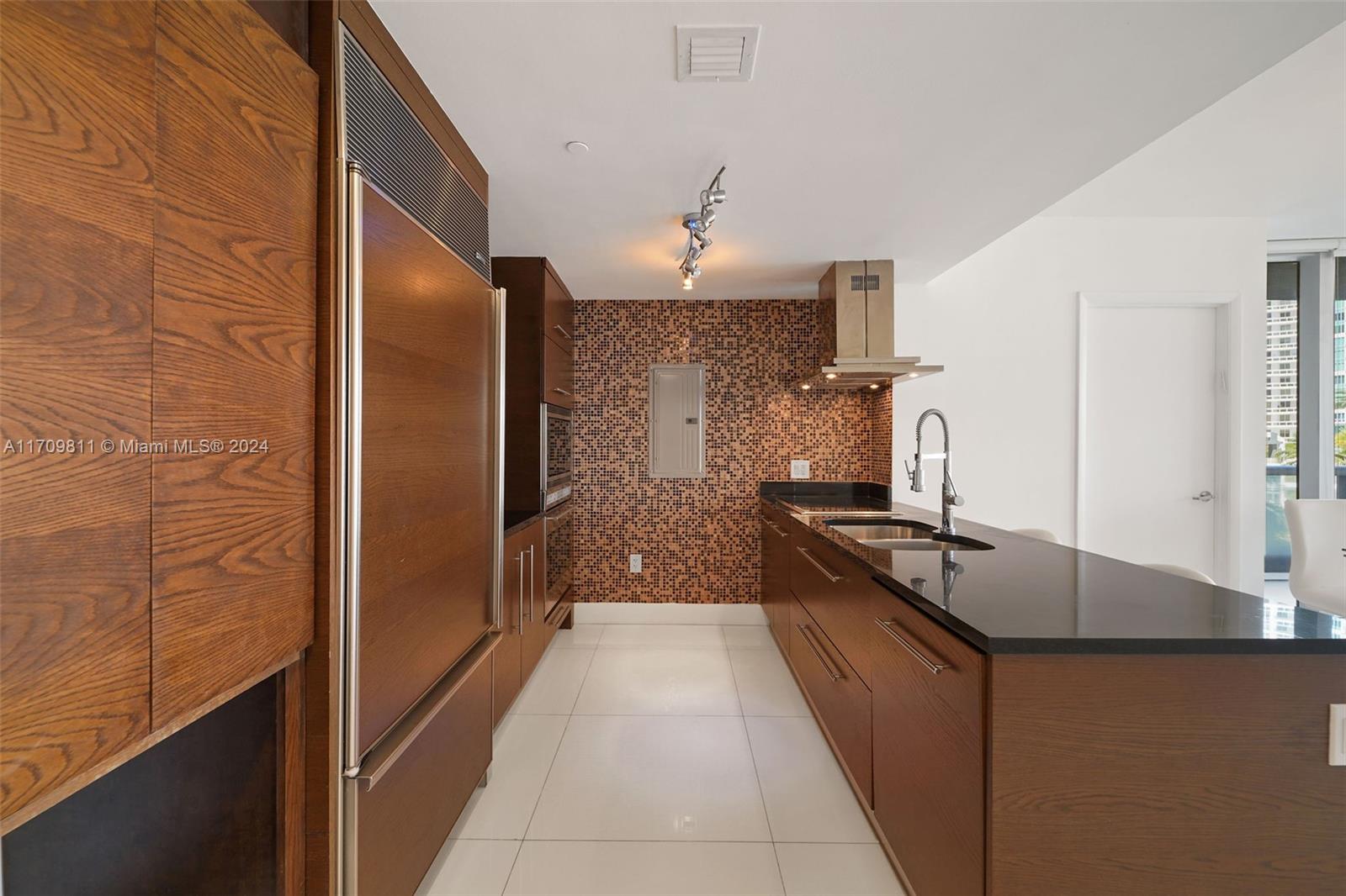 Condo for Rent in Miami, FL