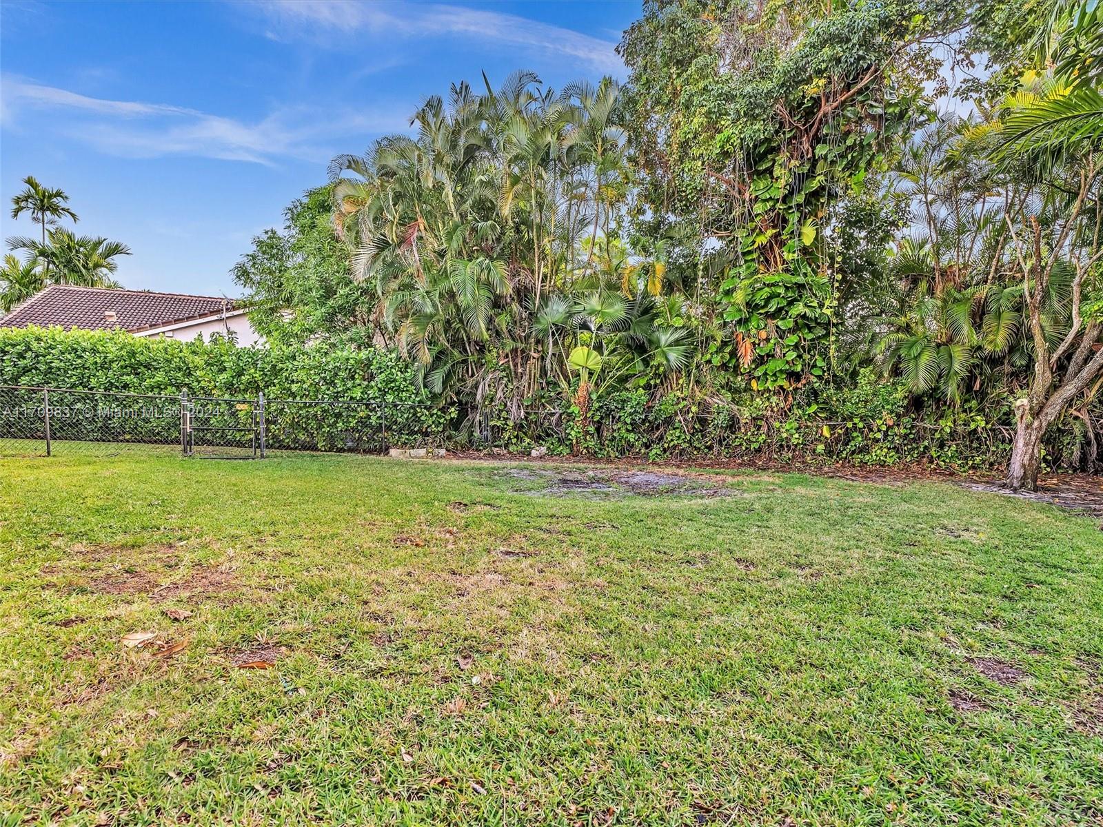 4710 NW 98th Way, Coral Springs, Florida image 22