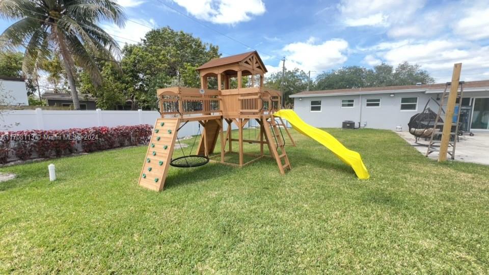 341 SW 67th Ave, Pembroke Pines, Florida image 16