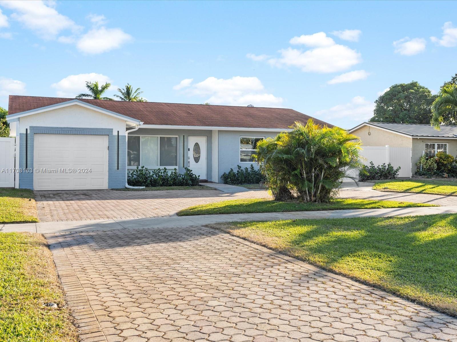 8660 Johnson St, Pembroke Pines, Florida image 4