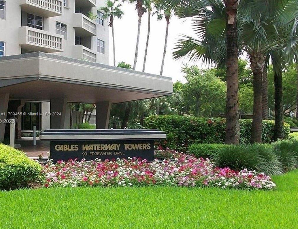 Charming Waterfront 1-Bedroom, 2-Bathroom Condo in Coral Gables
Enjoy waterfront living in this spacious 1-bedroom, 2-bath condo on Edgewater Drive in the heart of Coral Gables. The open floor plan is flooded with natural light and offers stunning views of Miami and Biscayne Bay. The kitchen features brand-new stainless steel appliances, perfect for cooking and entertaining.
Relax on your private balcony, take in the ocean breeze, and enjoy tranquil waterfront views.
Amenities include a waterfront pool, fitness center, game room, marina, and 24-hour security. Just minutes from Coral Gables’ best shopping, dining, and entertainment, this condo offers the perfect blend of comfort and convenience.
Don't miss out on this exceptional waterfront opportunity!