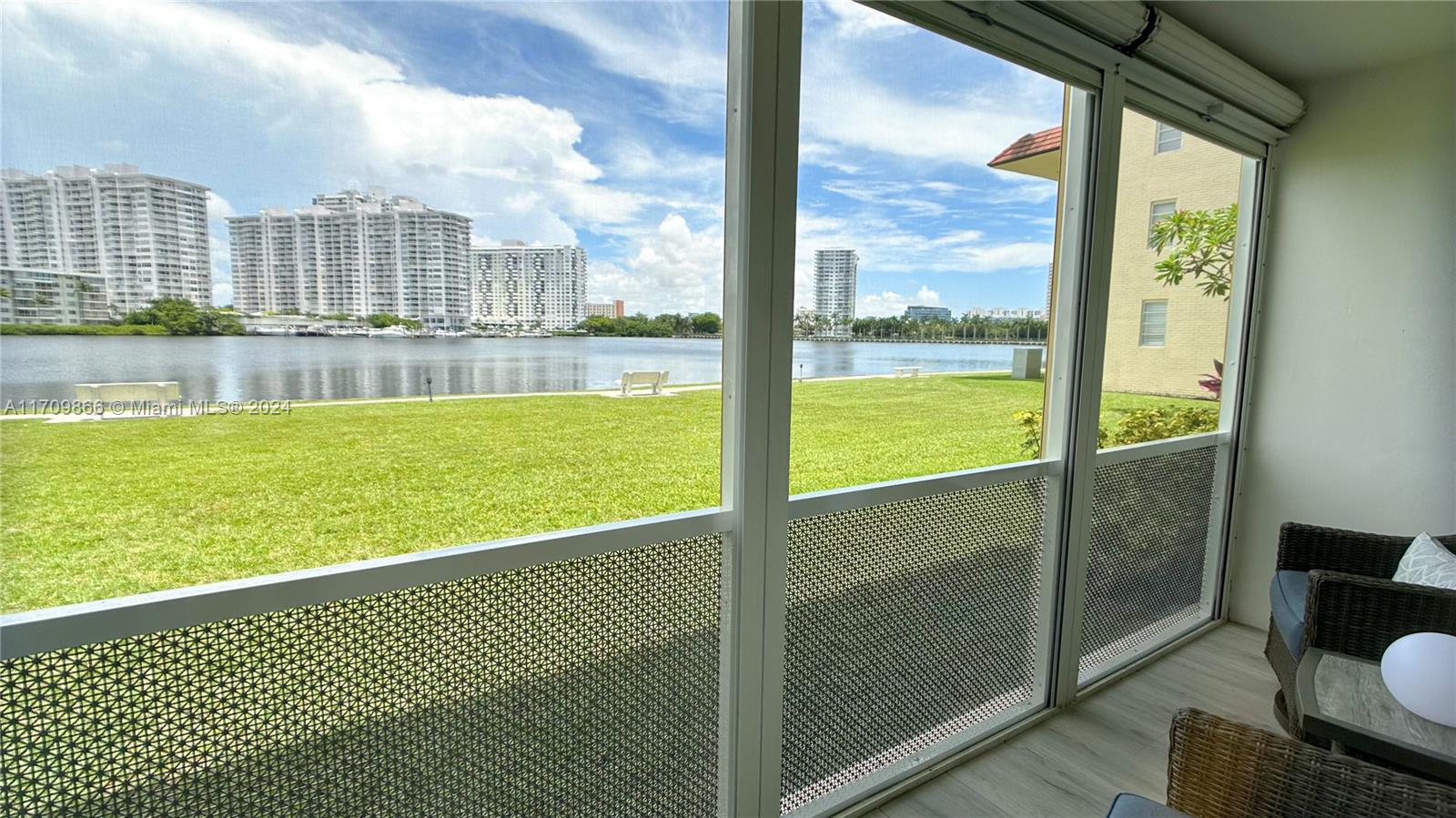 2949 Point East Dr #B105, Aventura, Florida image 14