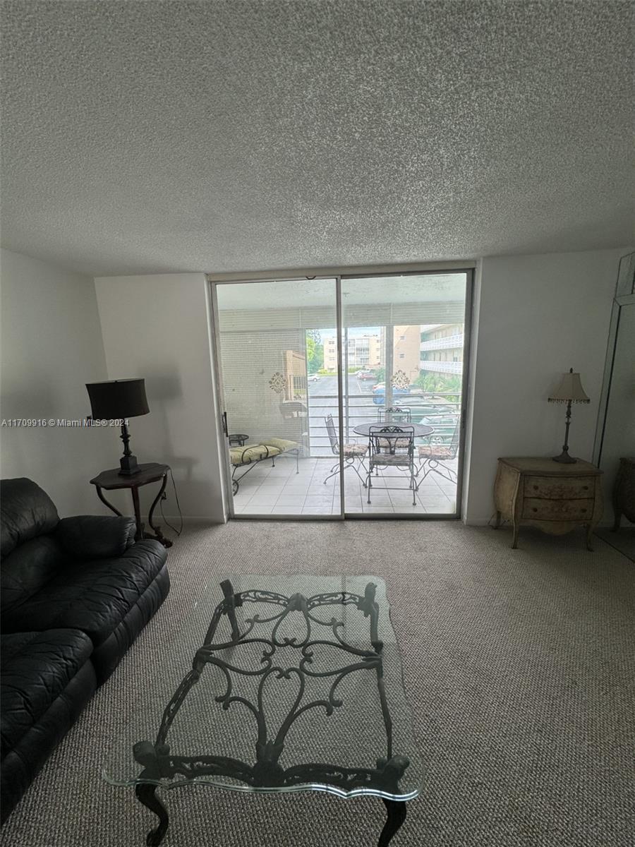 415 SE 11th Ter #201, Dania Beach, Florida image 9