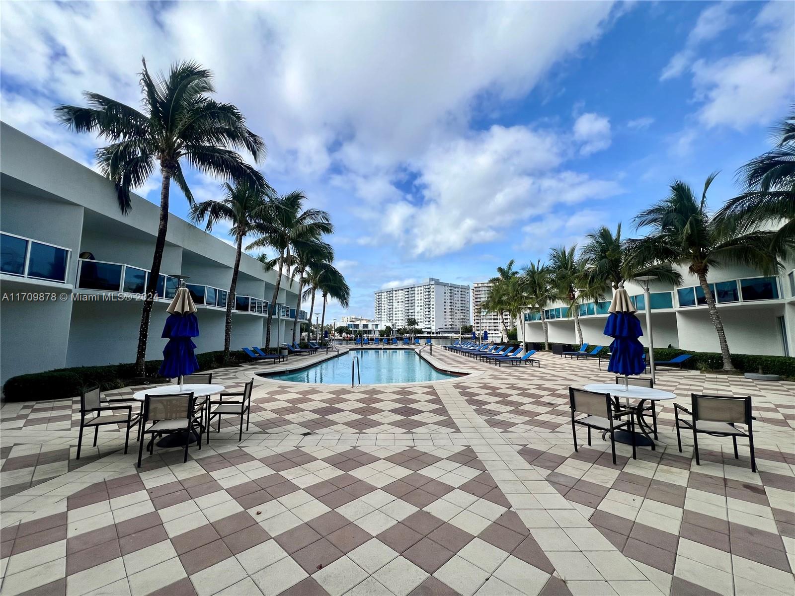 1945 S Ocean Dr #304, Hallandale Beach, Florida image 24