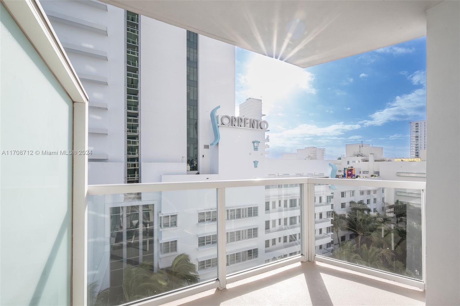 4401 Collins Ave #902, Miami Beach, Florida image 22